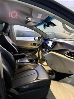 Chrysler Pacifica